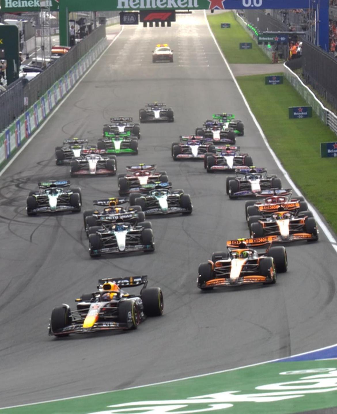 Ap Inteiro Ao Lado Do Autodromo Apartamento *